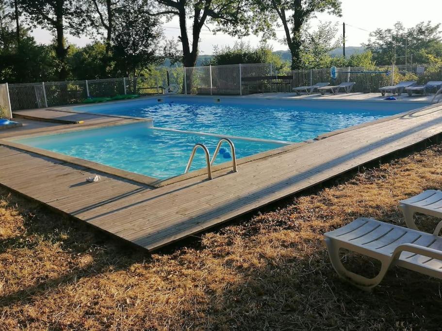 4-gite 4 Personnes Avec Piscine
